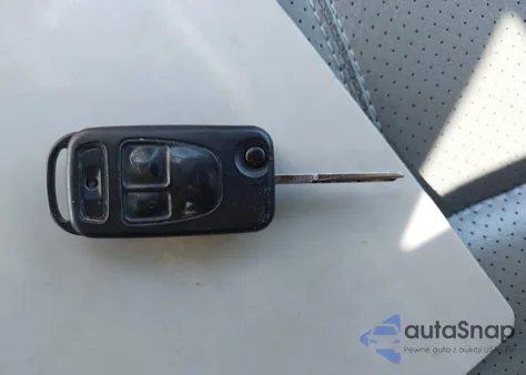 2005 Mercedes-Benz Ml 500 4Matic из США, поврежденный, VIN 4JGAB75E45A534904